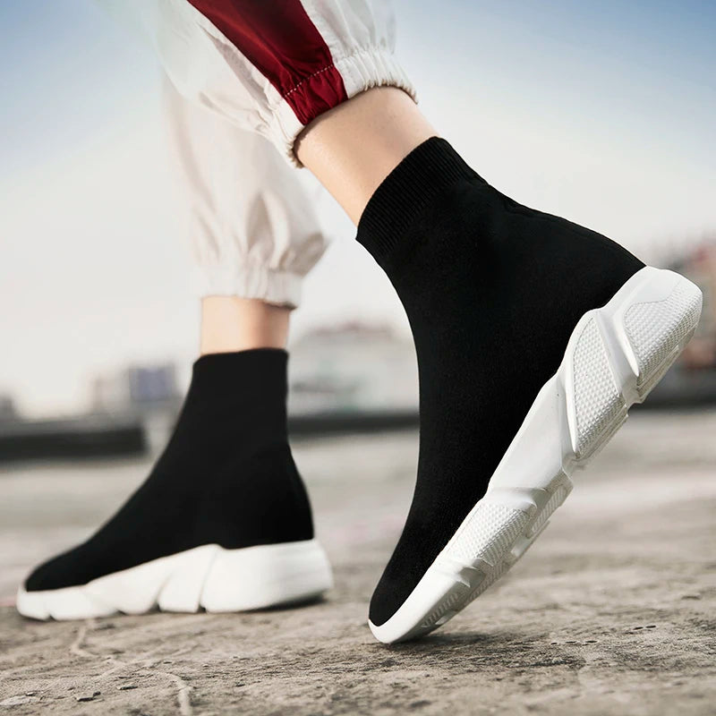 2023 Spring Sneakers For Men Black Slip-On Non leather Casual Shoes High Top Laceless Footwear Light Sock Shoes Fashion Unisex