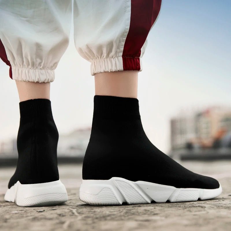 2023 Spring Sneakers For Men Black Slip-On Non leather Casual Shoes High Top Laceless Footwear Light Sock Shoes Fashion Unisex