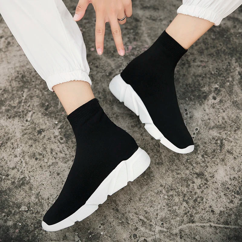 2023 Spring Sneakers For Men Black Slip-On Non leather Casual Shoes High Top Laceless Footwear Light Sock Shoes Fashion Unisex