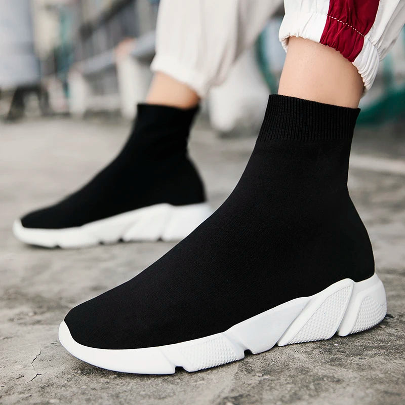 2023 Spring Sneakers For Men Black Slip-On Non leather Casual Shoes High Top Laceless Footwear Light Sock Shoes Fashion Unisex