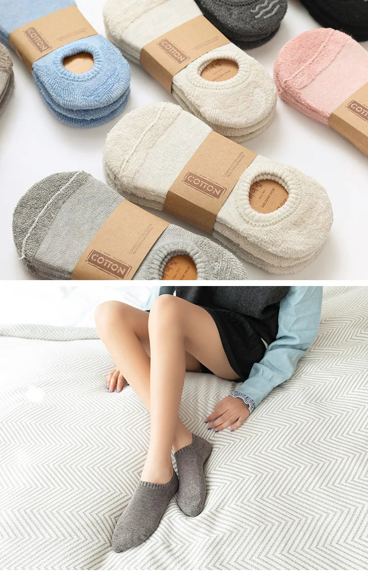 Autumn Winter Casual Boat Socks Women'S Solid Color Thick Invisible Low Cut Socks for Women Silicone Non-Slip Warm Cotton Socks