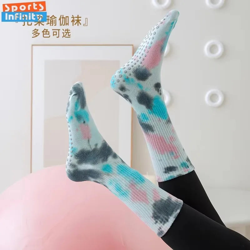 Fashion Trendy Tie Dye Mid Tube Yoga Socks Women Professional Pilate Breathable Non-slip Socks Trampoline Fitness Sports Socks