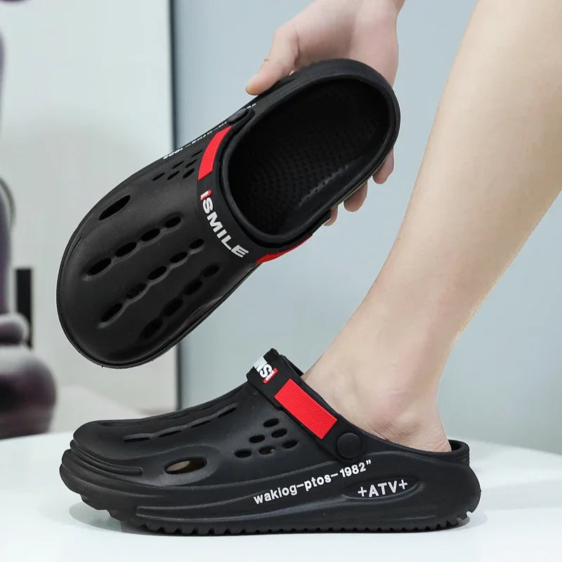 2024 Designer Men Summer Sandals Clogs Home Platform Garden Slippers Casual Slides Soft Sole Light Beach Crock Slipper