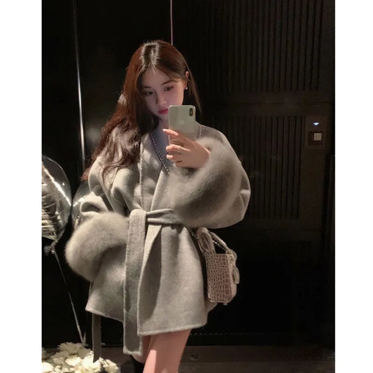 Women's New Autumn Winter Fashion Versatile Coat  High-level Sense Of Fox Fur Cuffs Blends Jacket Trend Niche Thick Warm Coat